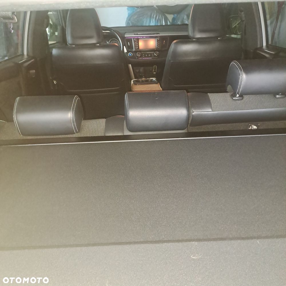 Toyota RAV4 2.0 D-4D Prestige 4x2 - 9