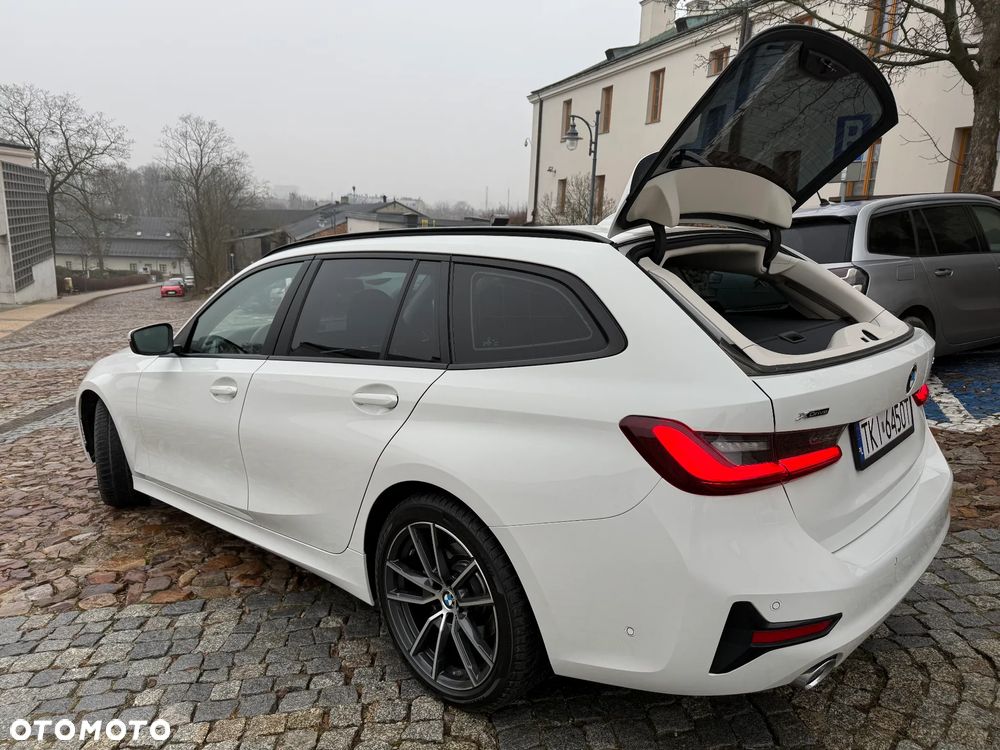 BMW Seria 3 320d xDrive Sport Line - 5