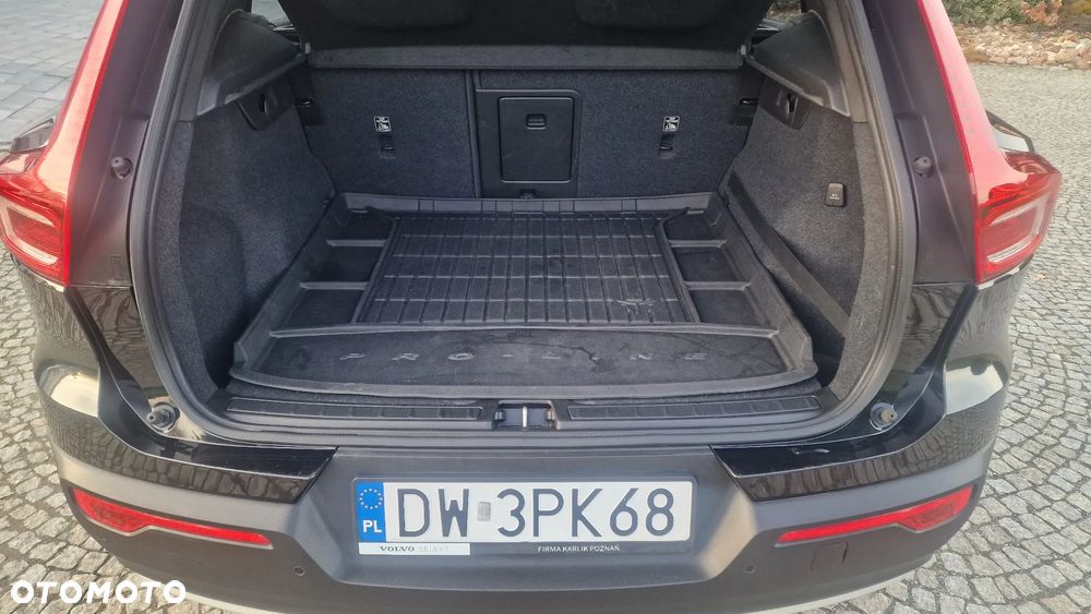 Volvo XC 40 D4 AWD Momentum - 6