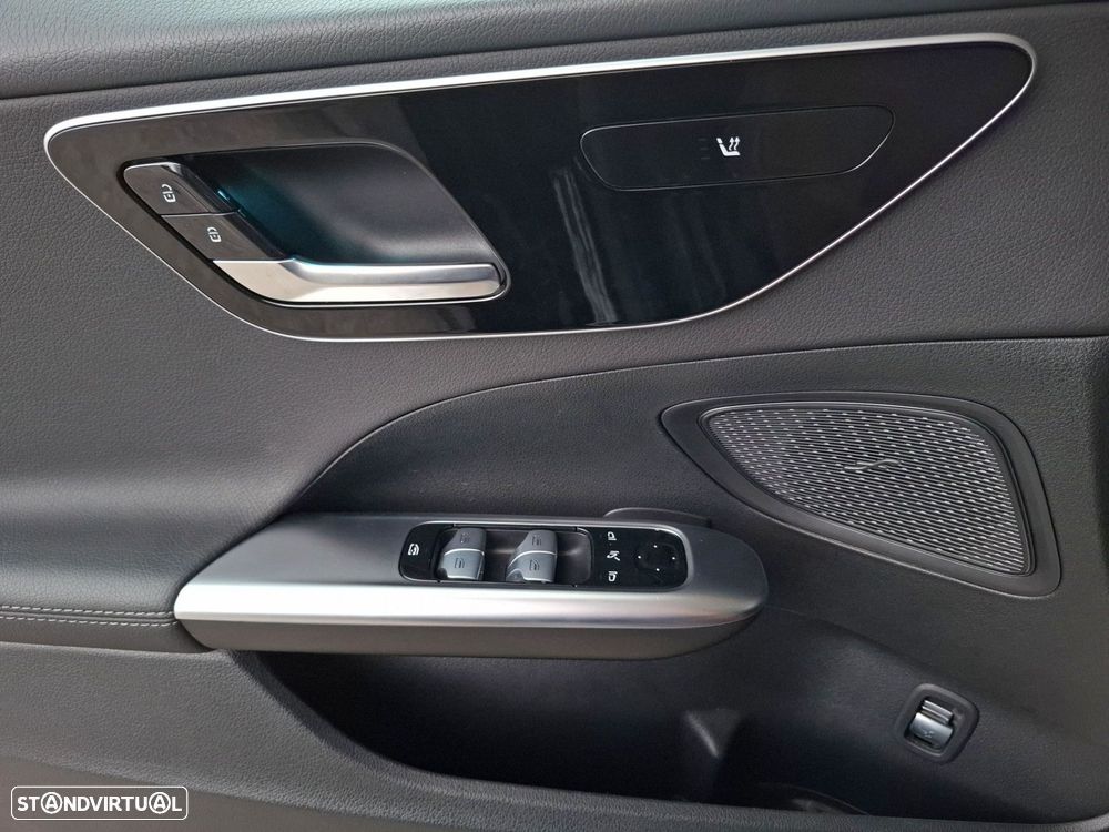 Mercedes-Benz C 220 d Avantgarde - 19