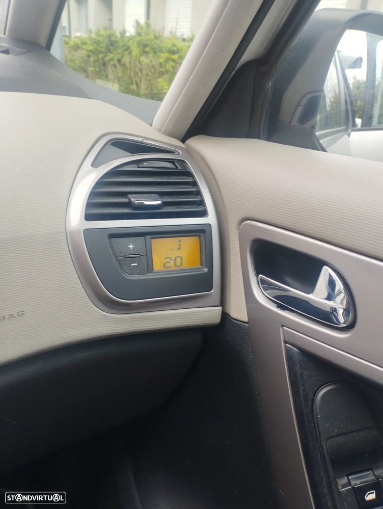 Citroën C4 Grand Picasso 1.6 HDi Confort - 9