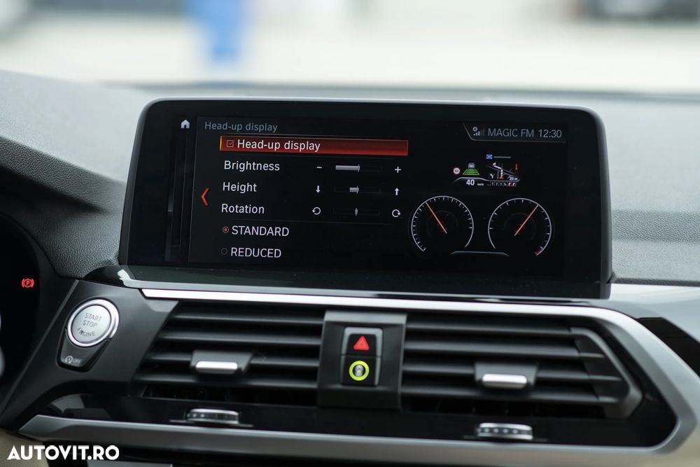 BMW X3 xDrive20i AT xLine - 39