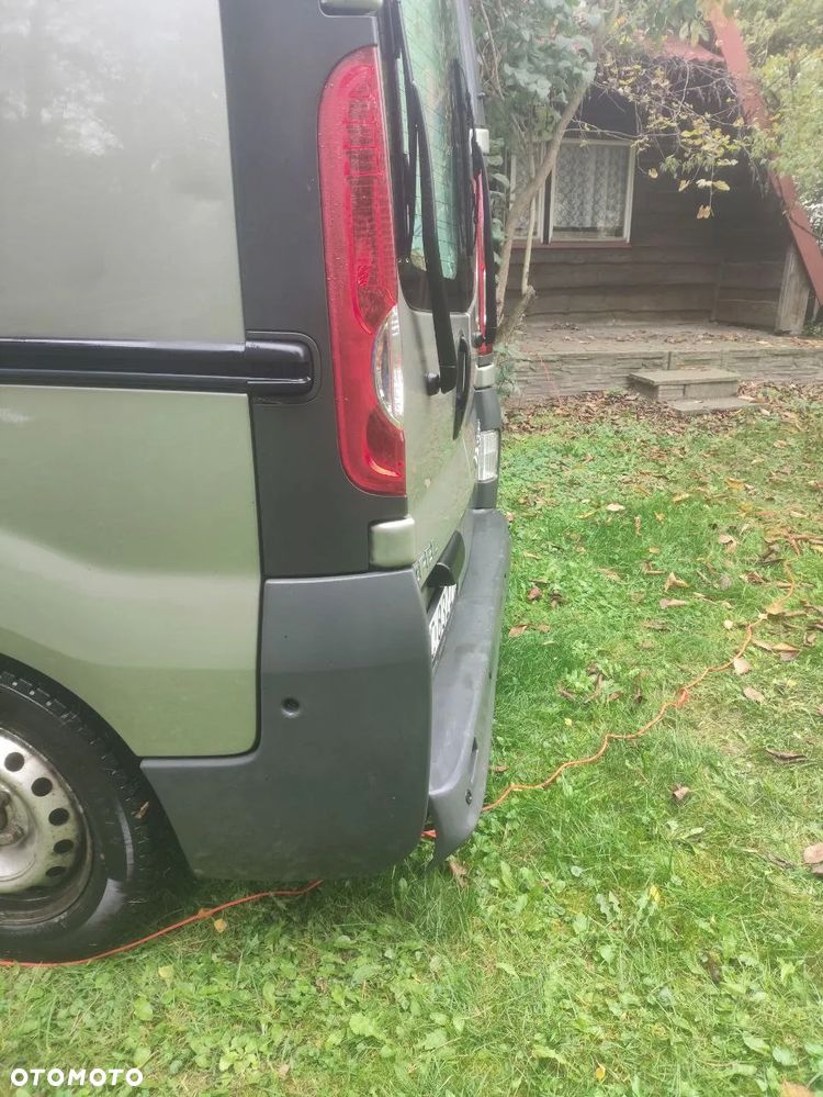 Opel Vivaro - 22