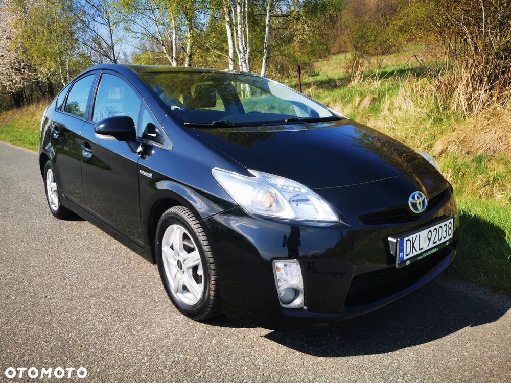 Toyota Prius - 17