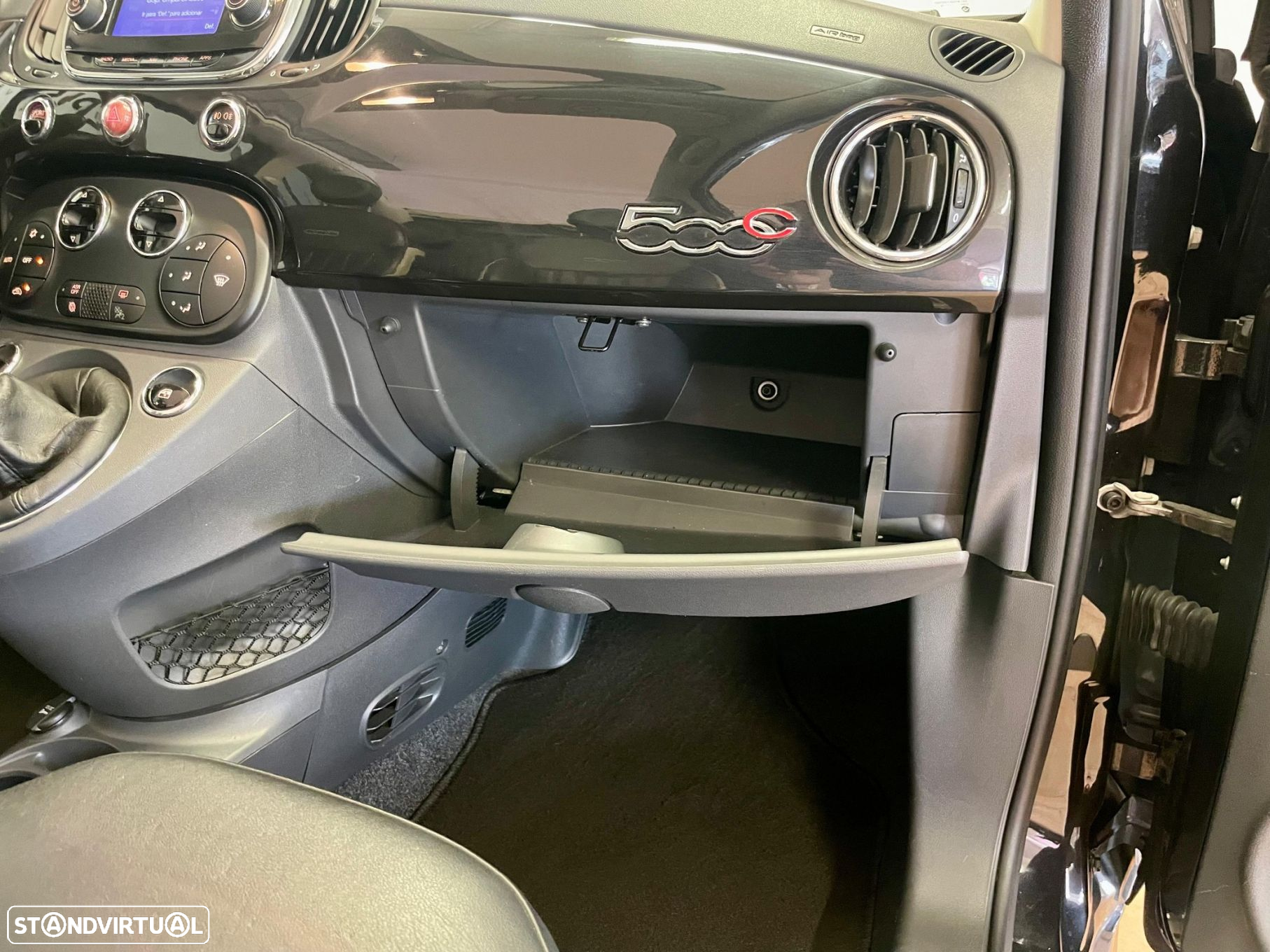 Fiat 500C 0.9 8V TwinAir Turbo S&S Lounge - 36
