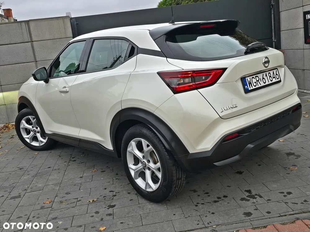 Nissan Juke 1.0 DIG-T N-Connecta - 9