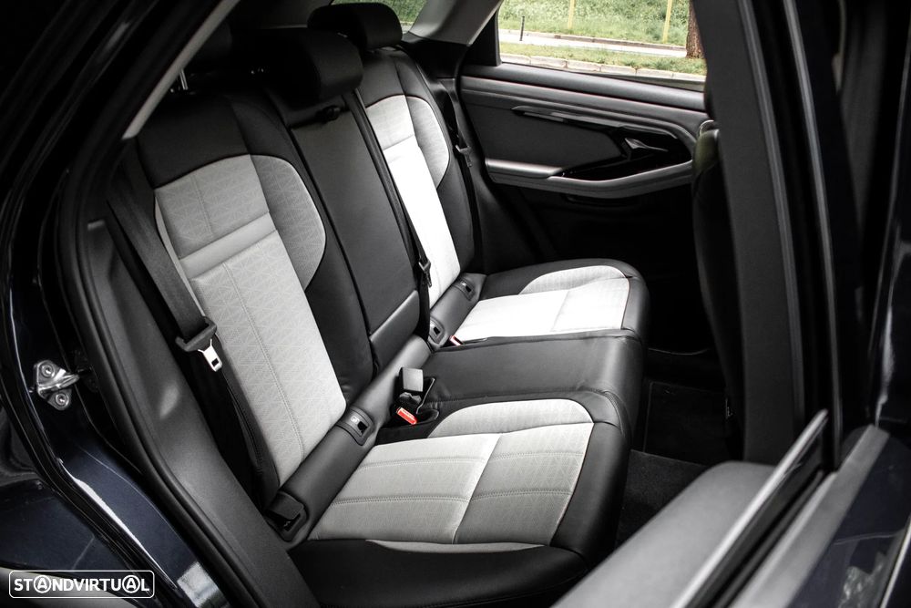 Land Rover Range Rover Evoque 1.5 P300e AWD R-Dynamic Auto - 30