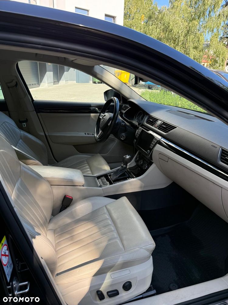 Skoda Superb 2.0 TSI L&K DSG - 13