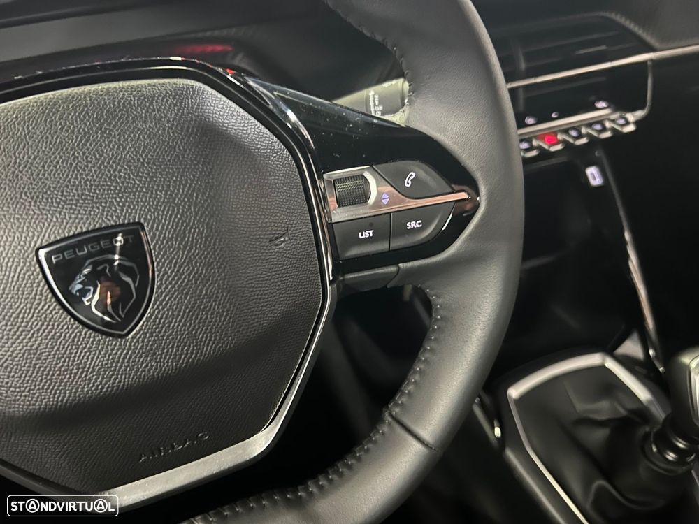Peugeot 2008 1.2 PureTech Style - 14