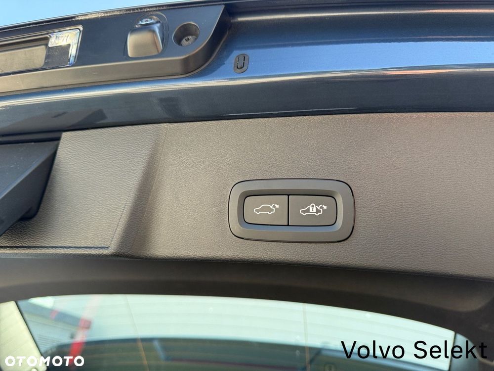 Volvo XC 40 - 28