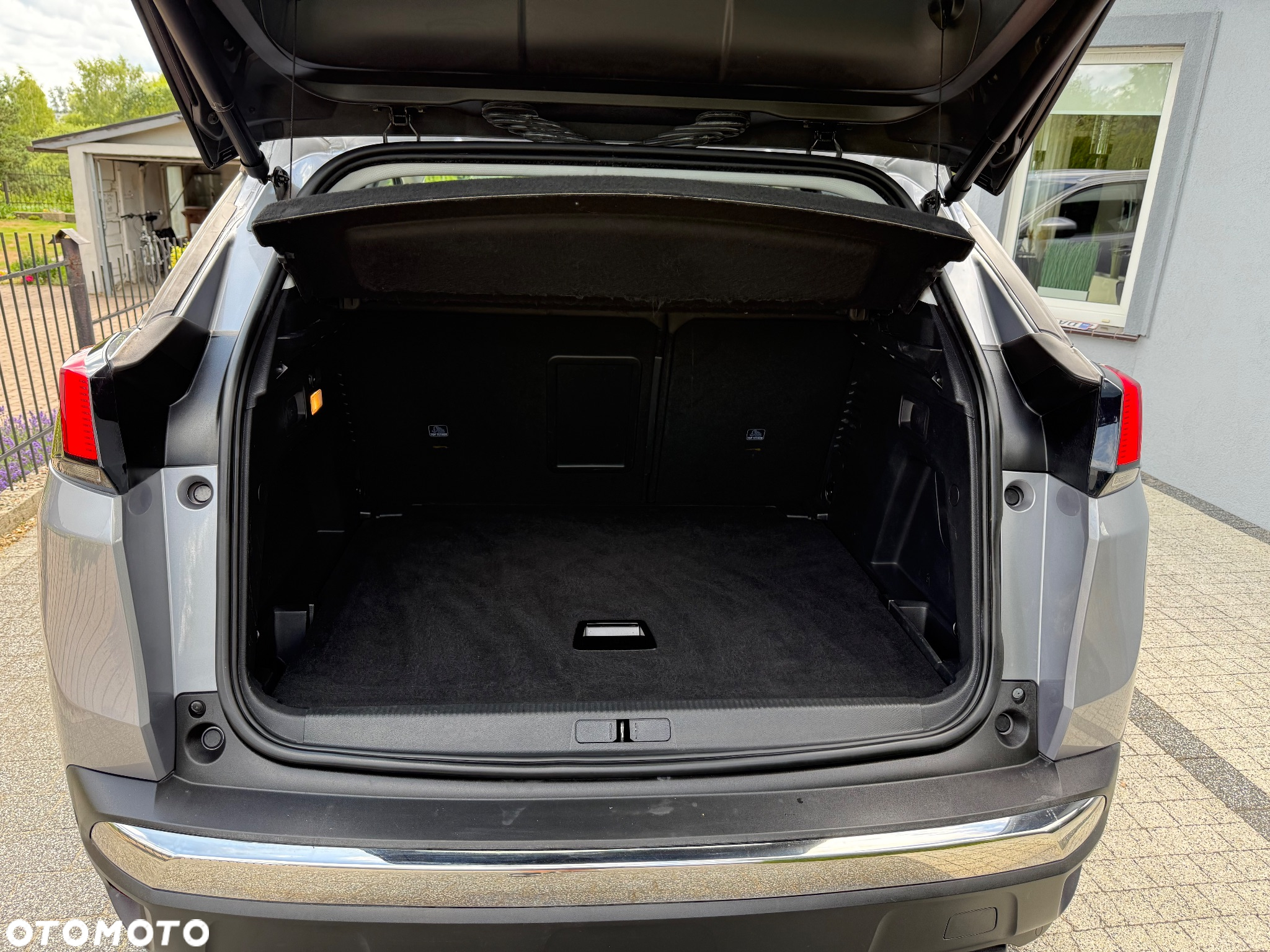 Peugeot 3008 1.2 PureTech Allure S&S EAT6 - 11
