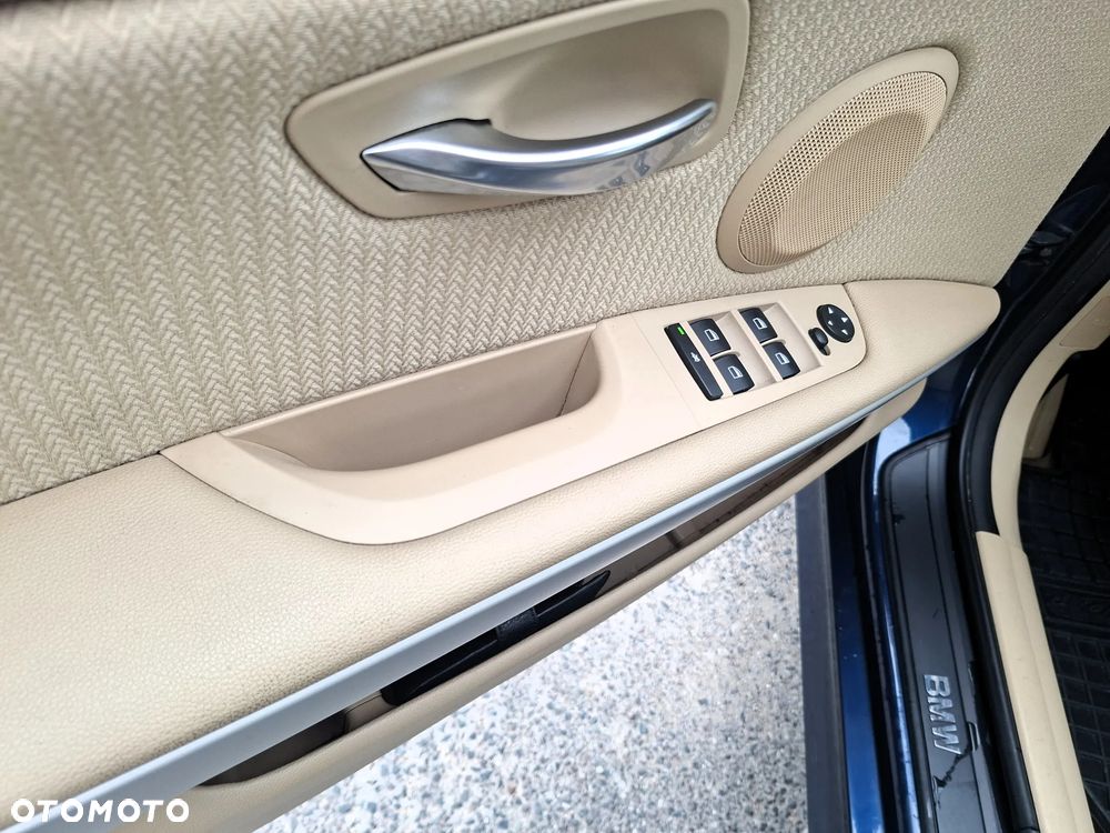 BMW Seria 3 318d DPF Edition Exclusive - 9