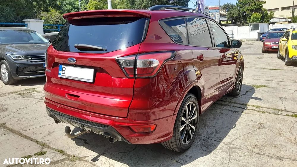 Ford Kuga 2.0 TDCi 4WD Powershift ST-Line - 6