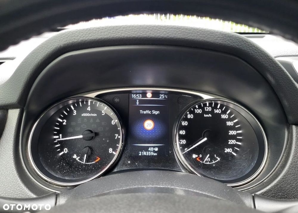 Nissan X-Trail 1.6 DIG-T Tekna 2WD - 8
