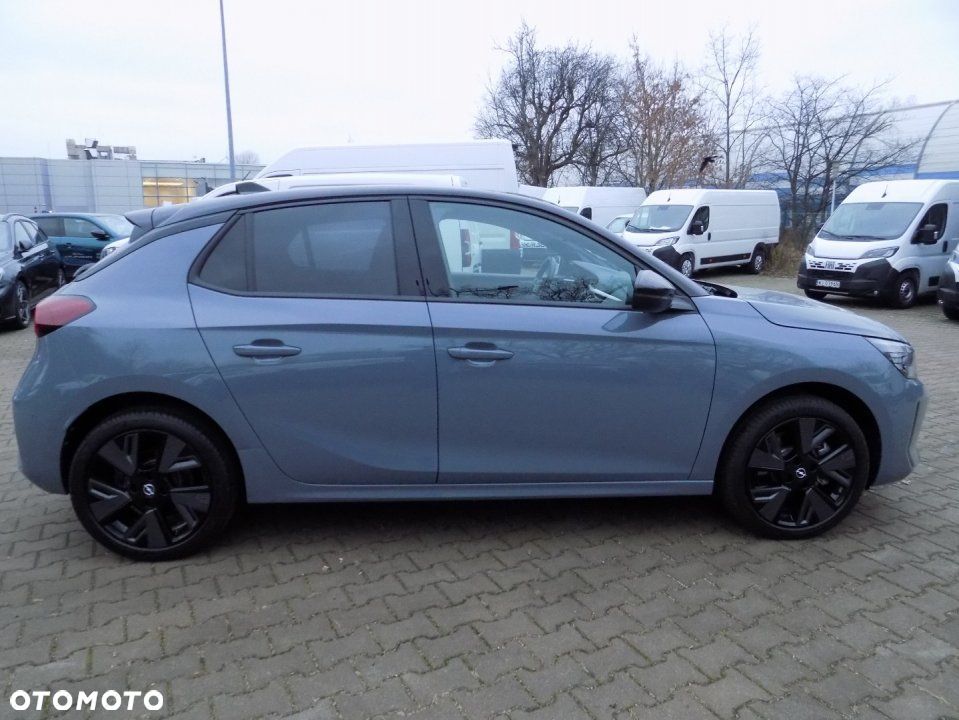 Opel Corsa - 8