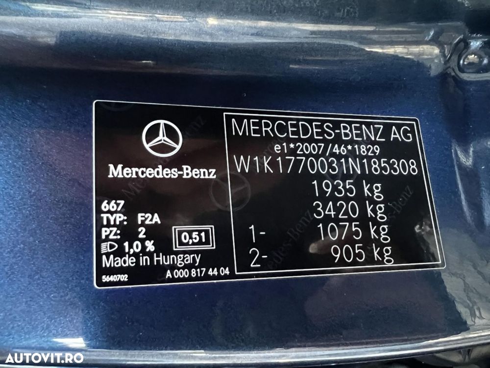 Mercedes-Benz A 180 d Aut. - 31