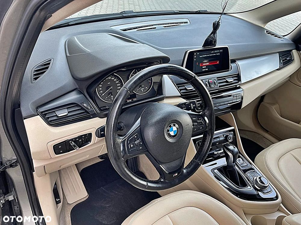 BMW Seria 2 218i Luxury Line - 20