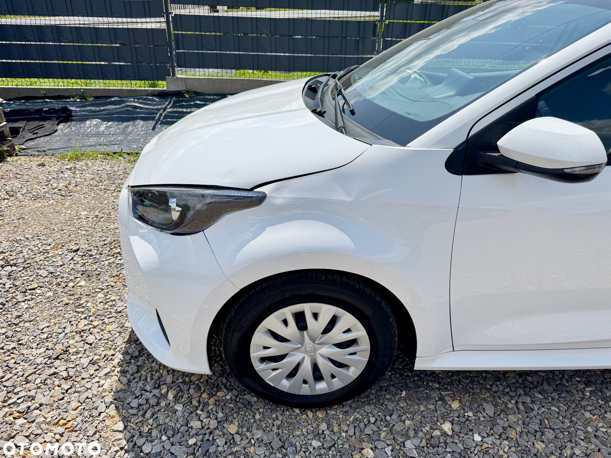 Toyota Yaris - 11