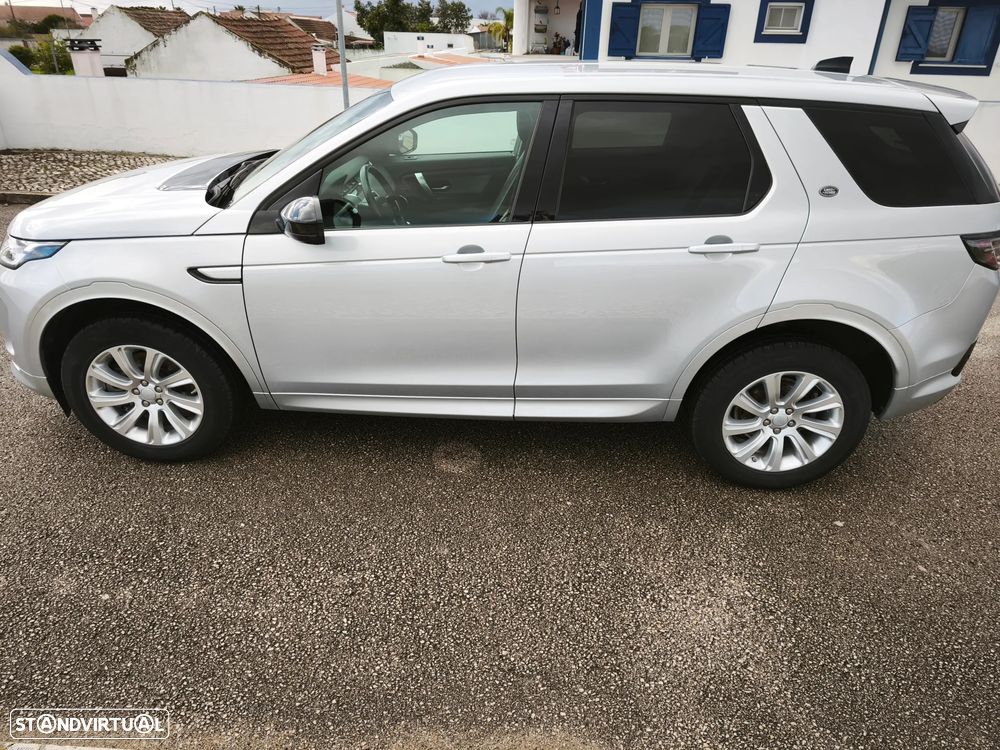 Land Rover Discovery Sport - 8