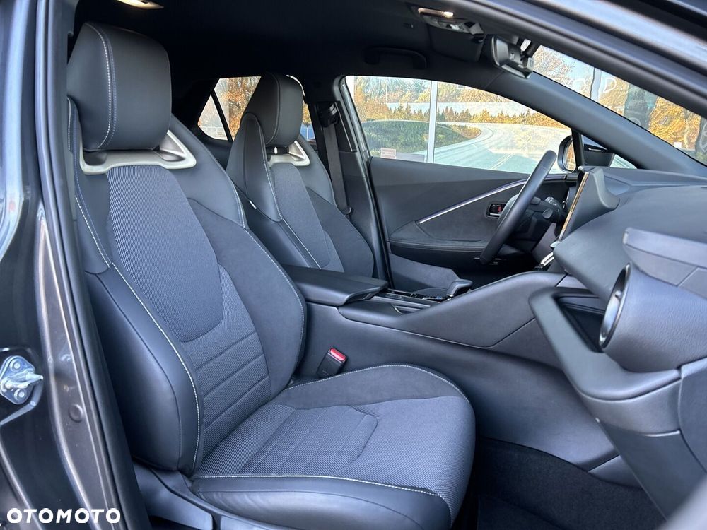 Toyota C-HR 1.8 Hybrid Executive - 11