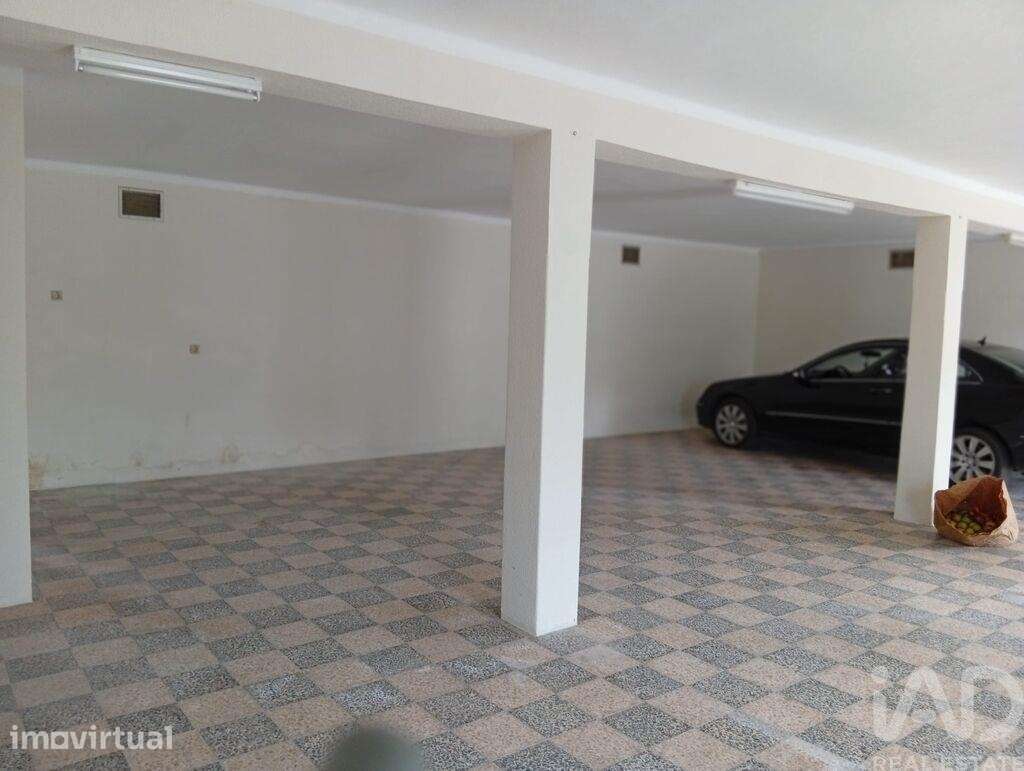 Casa / Villa T3 em Tomar e Santa Maria dos Olivais - Grande imagem: 4/37