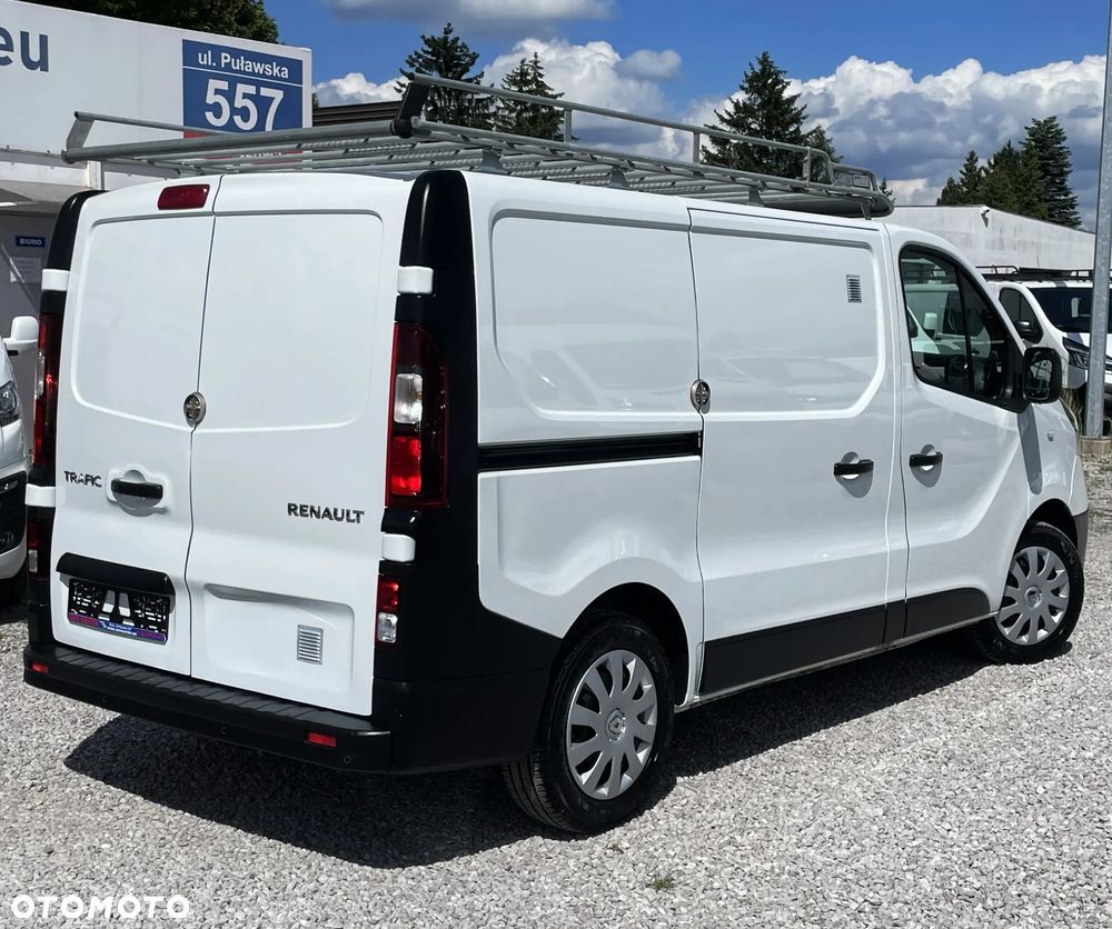 Renault Trafic - 2
