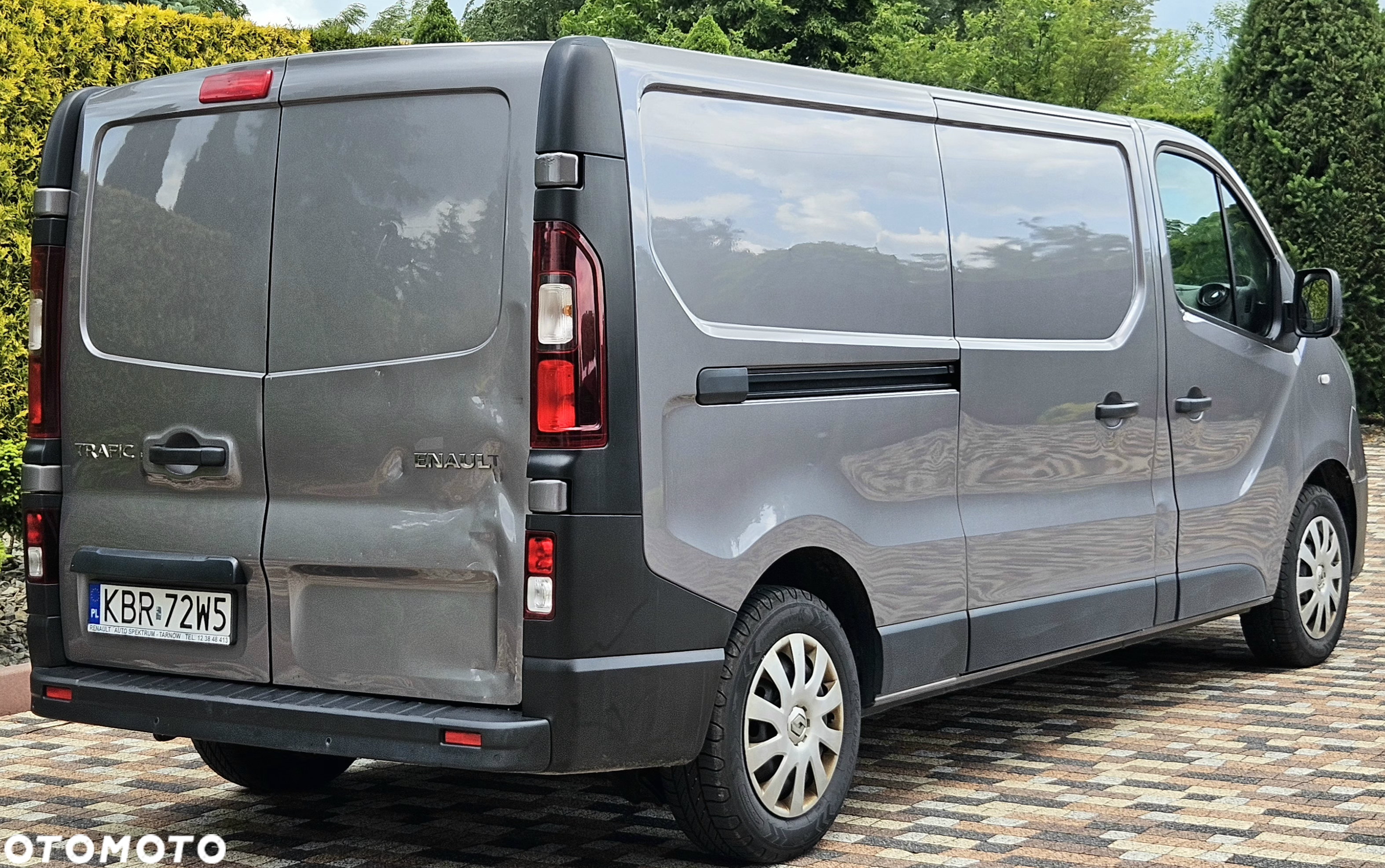 Renault Trafic - 26