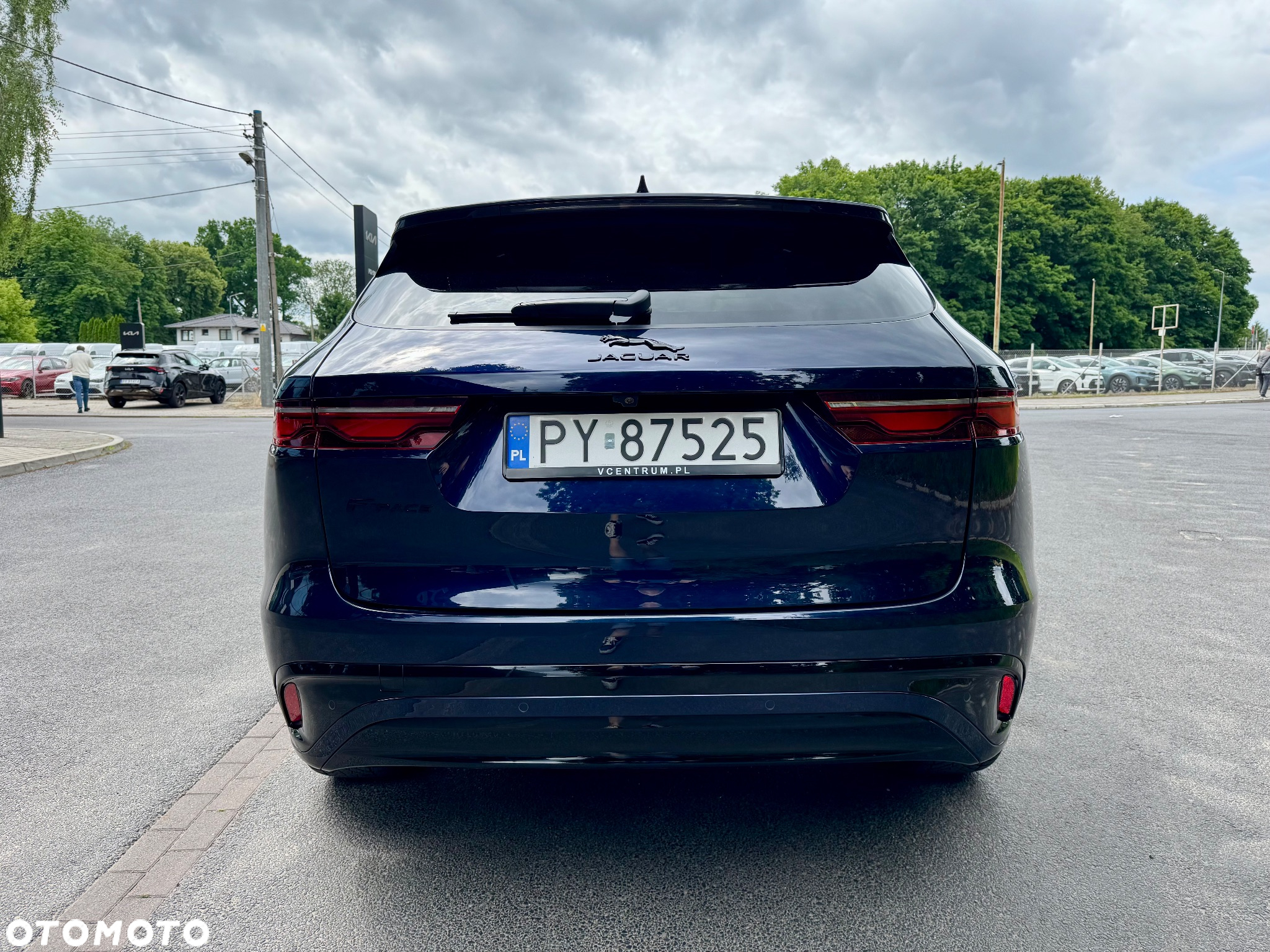 Jaguar F-Pace - 5