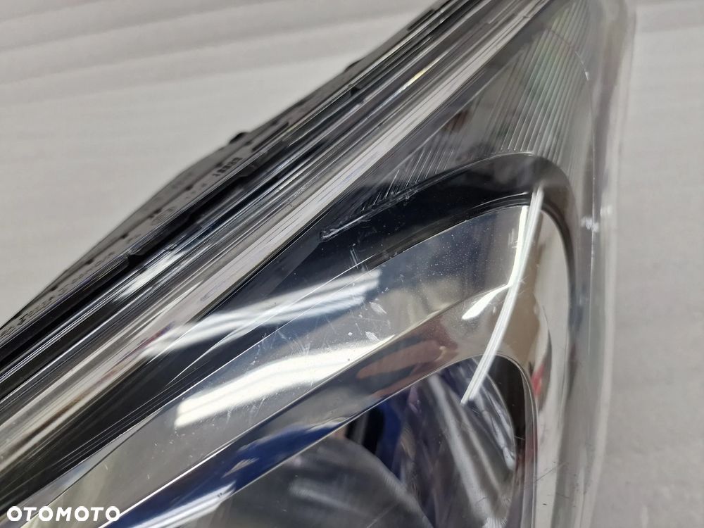 HYUNDAI I10 II 14- LEWA LAMPA PRZEDNIA PRZÓD , NR 92101-B9000 , NR AUKCJI LA634 - 6