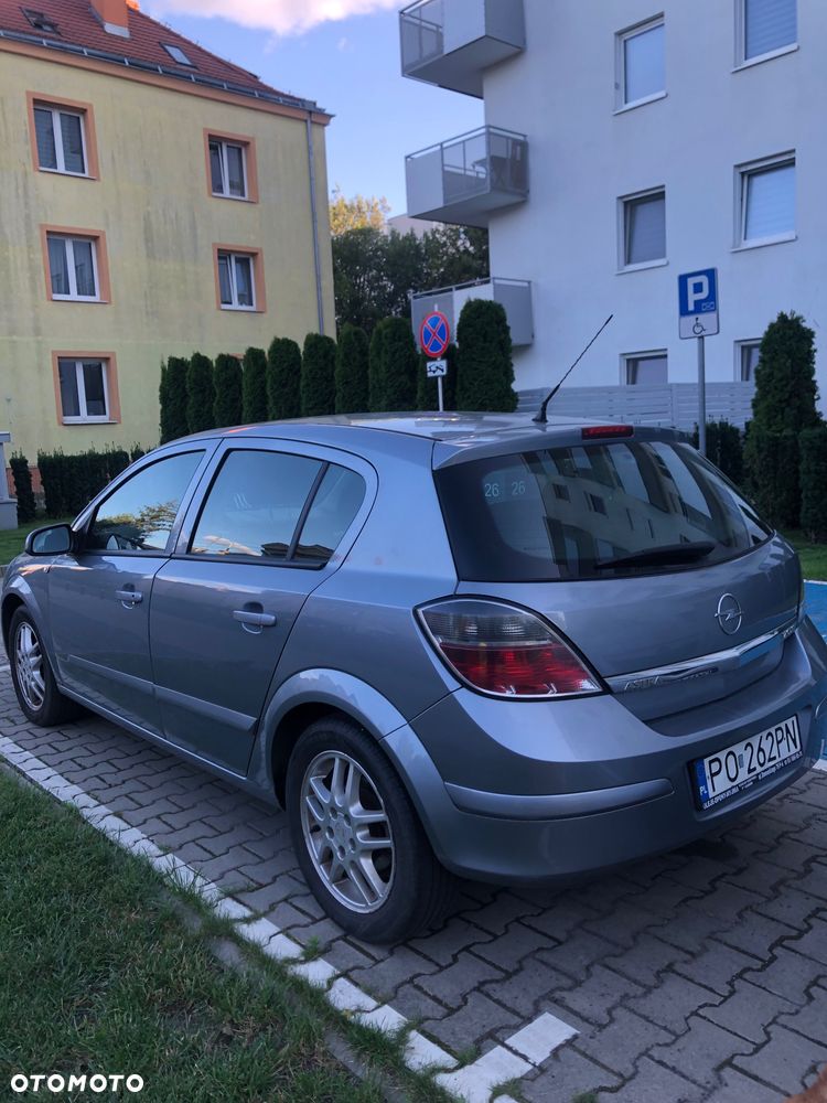 Opel Astra 1.7 CDTI Enjoy - 2