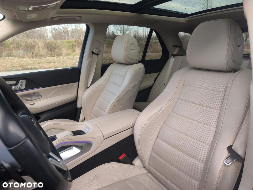 Mercedes-Benz GLE - 10