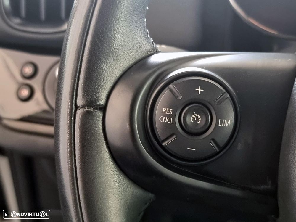 MINI Countryman Cooper SE ALL4 Auto - 26