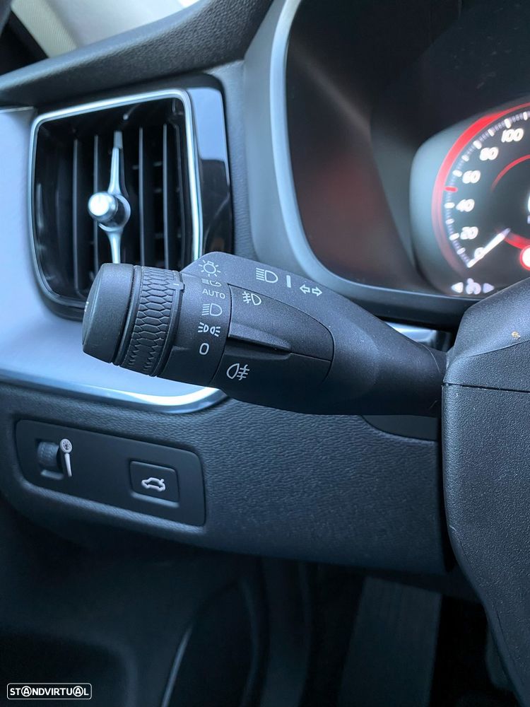 Volvo XC 40 - 15