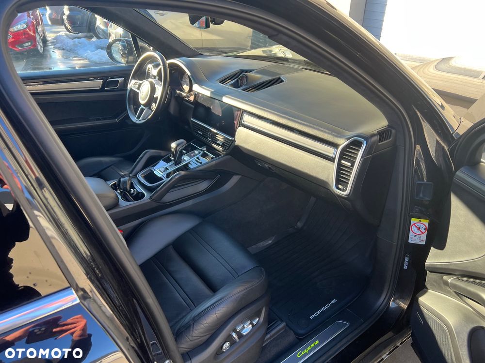 Porsche Cayenne E-Hybrid Tiptronic S Platinum Edition - 23