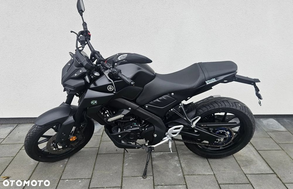 Yamaha MT - 8