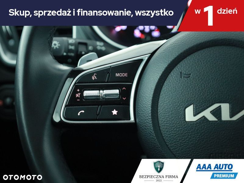 Kia XCeed - 19