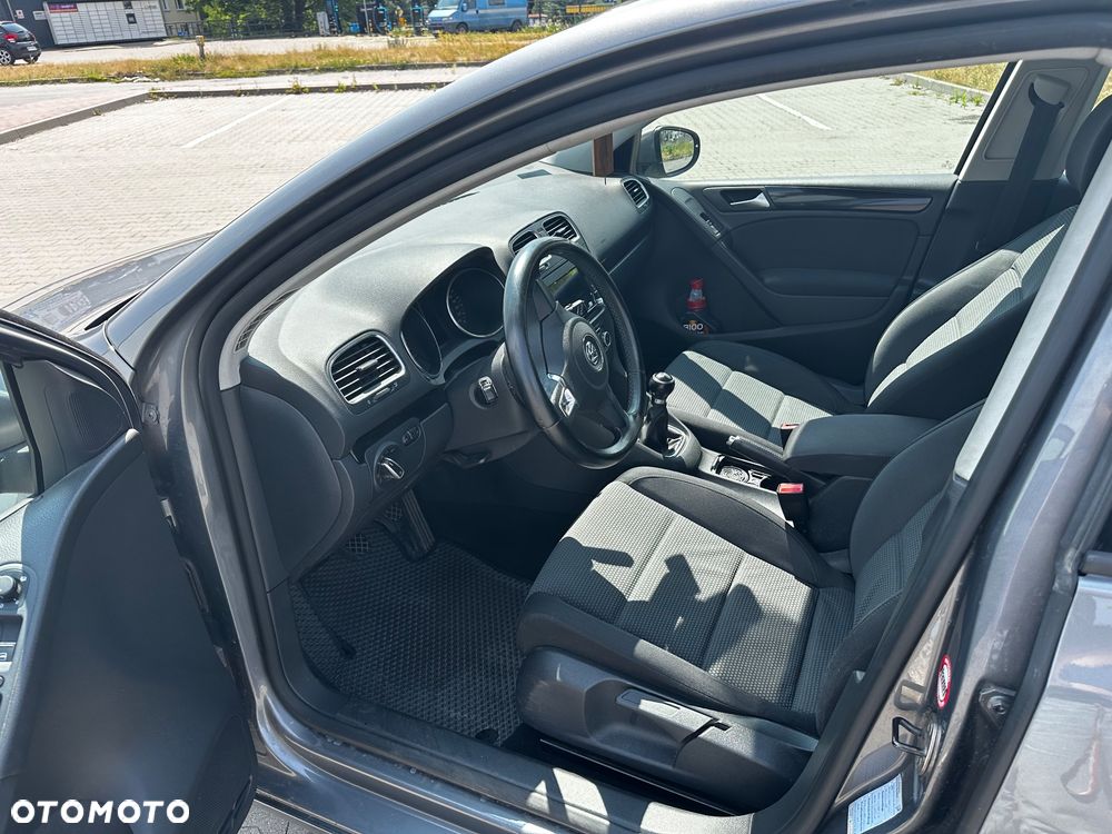 Volkswagen Golf 1.6 Trendline - 8