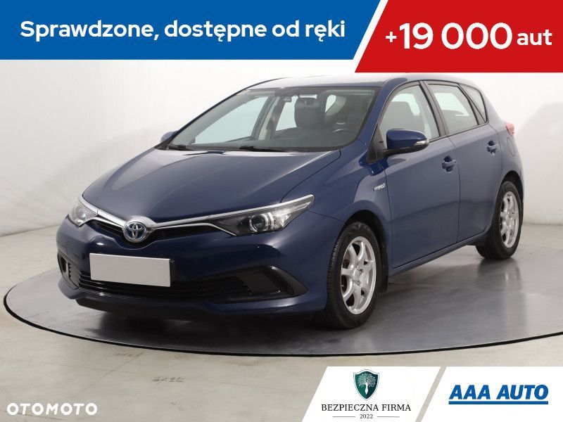 Toyota Auris - 2
