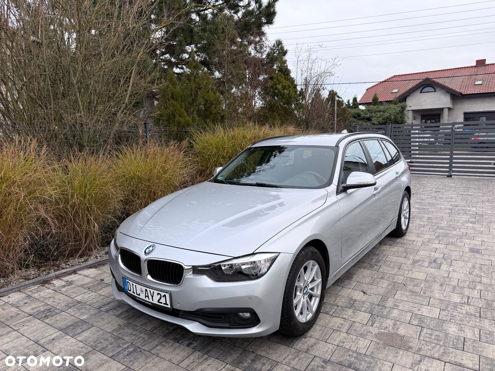 BMW Seria 3 - 16