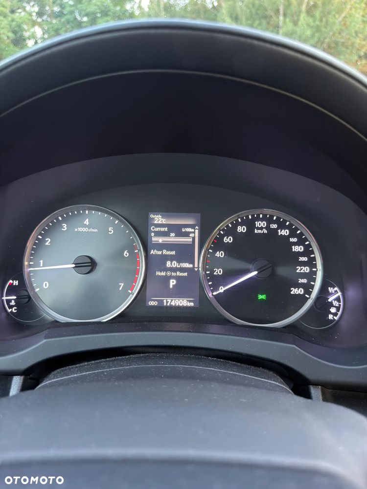 Lexus IS 200t / 300 Elegance - 23