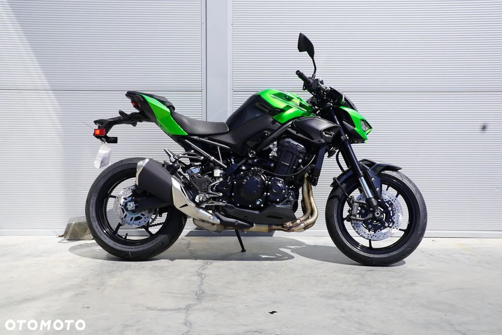 Kawasaki Z 900 - 24