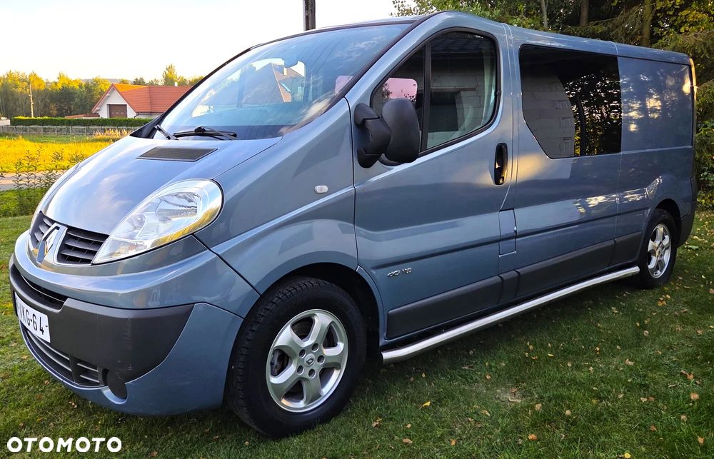 Renault Trafic - 2