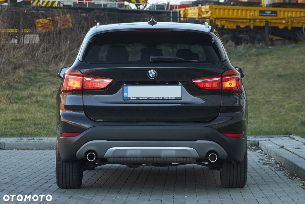 BMW X1 xDrive20i - 5