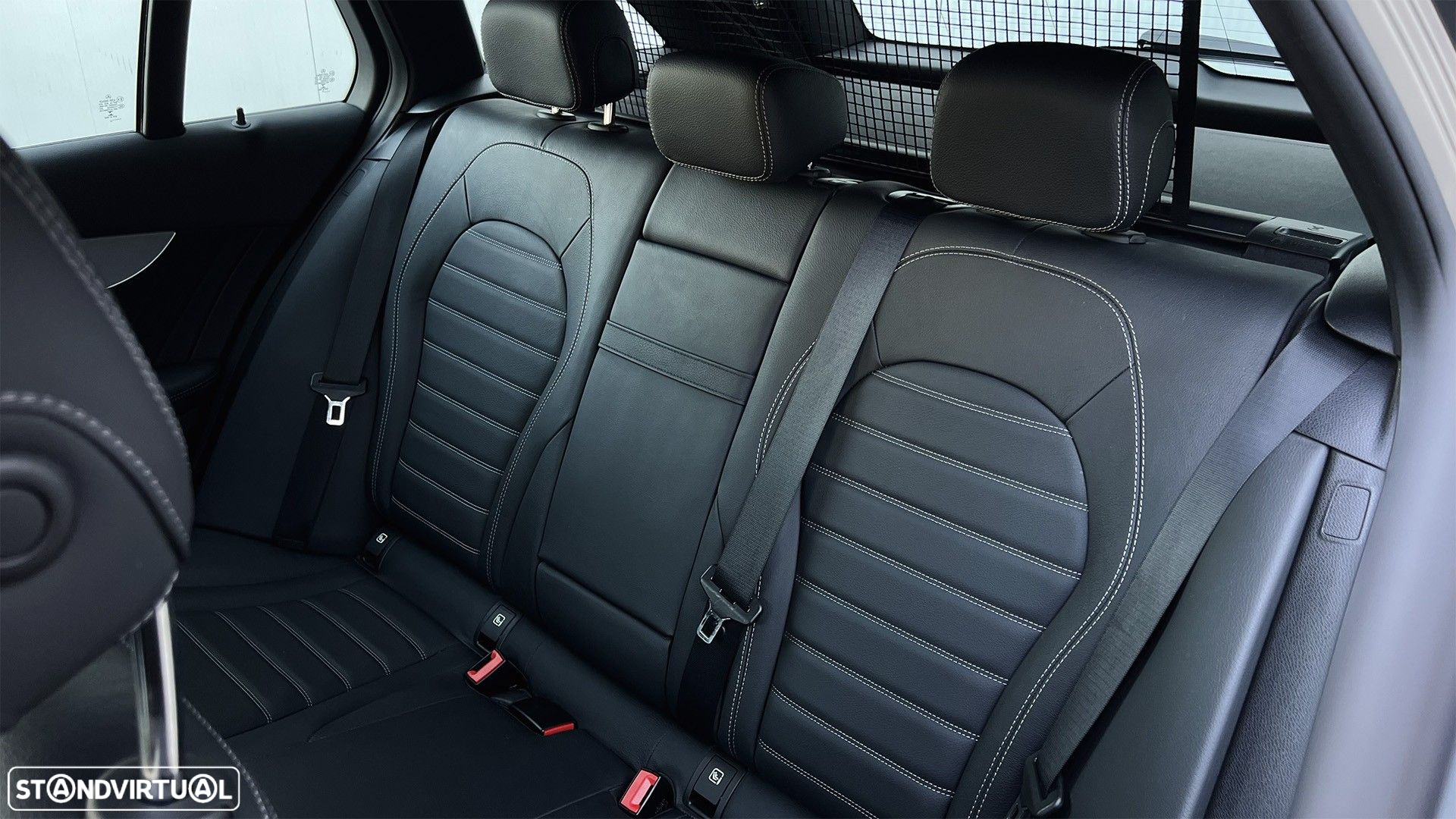 Mercedes-Benz C 200 d Station AMG Line - 38