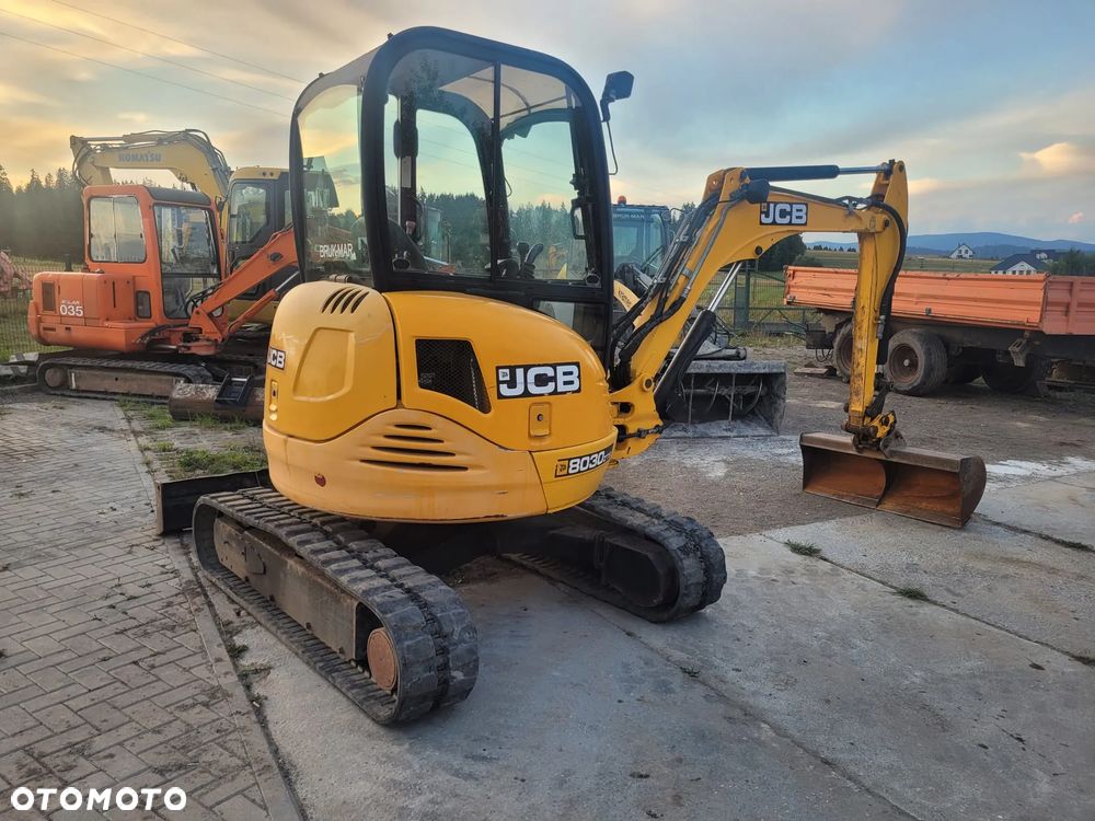 JCB 8030 - 2