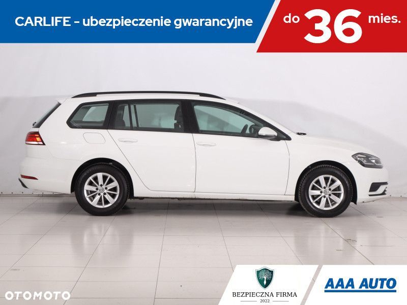 Volkswagen Golf Variant - 8