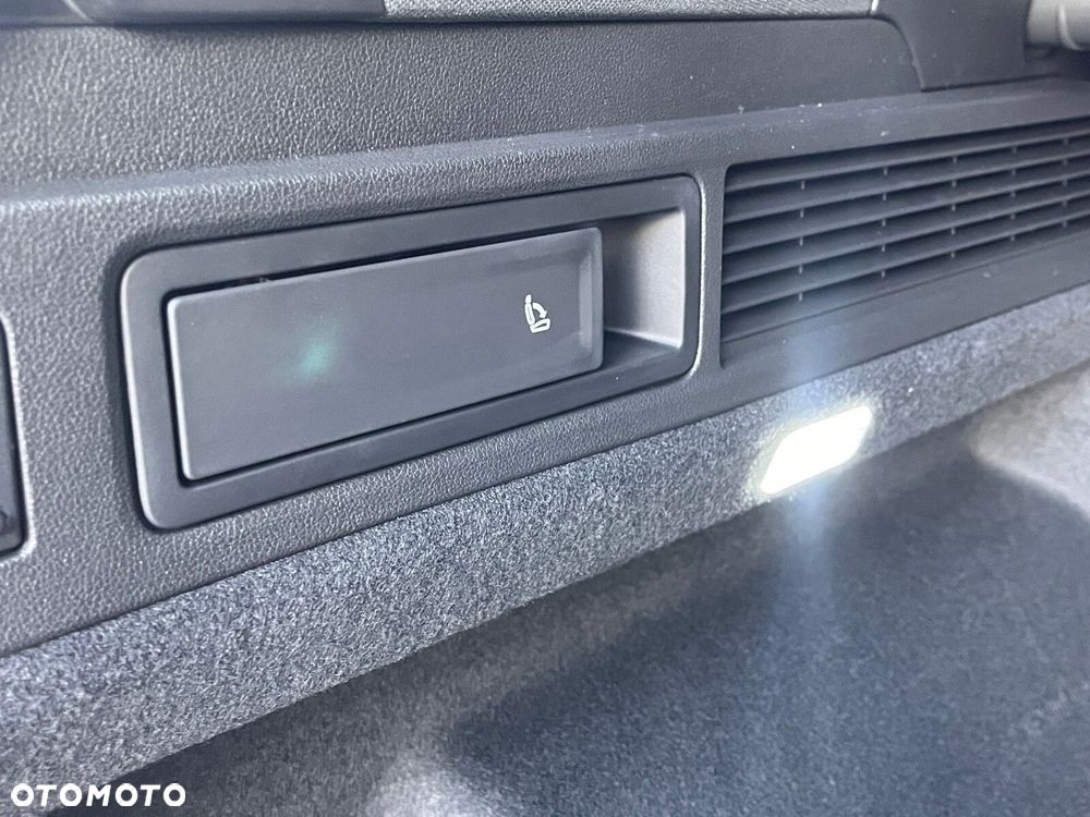 Volkswagen Touareg 3.0 V6 TDI 4Motion R-Line - 36