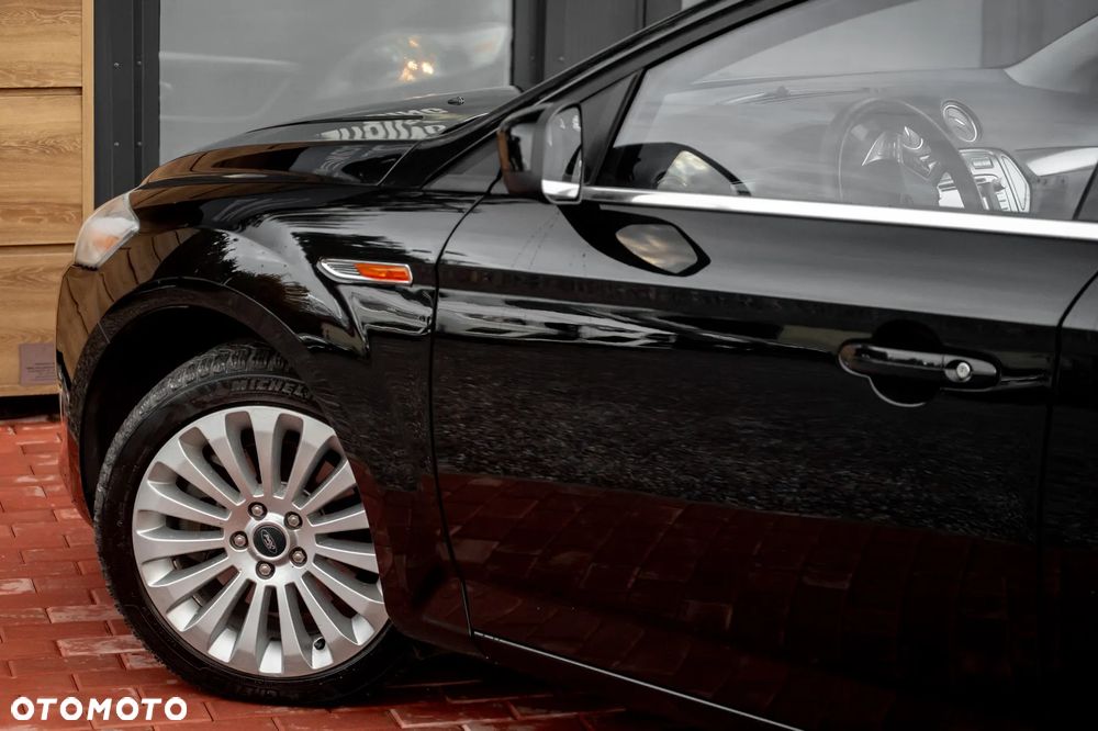 Ford Mondeo 2.3 Titanium - 7