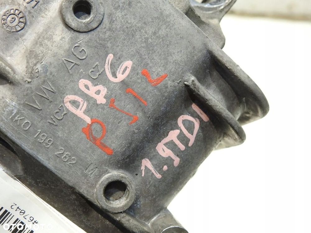 ŁAPA PODUSZKA SILNIKA VW PASSAT B6 1.9 TDI 1K0199262M - 2