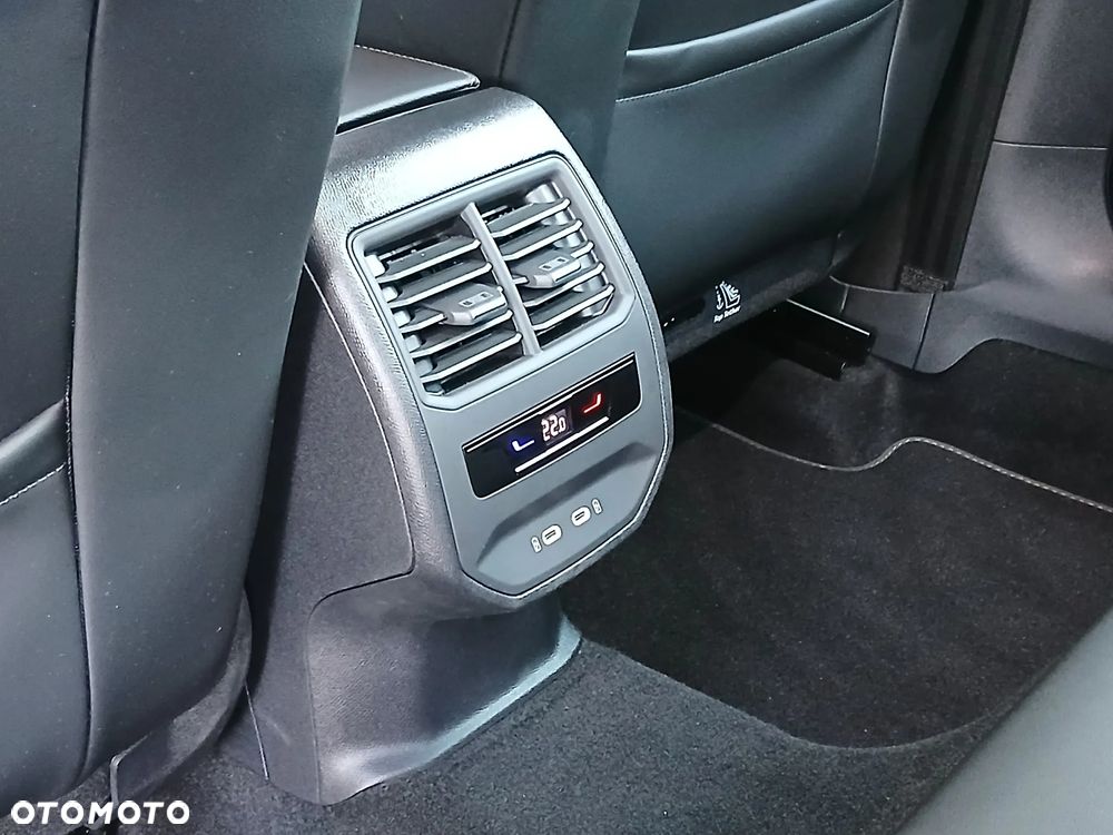 Cupra Formentor - 15